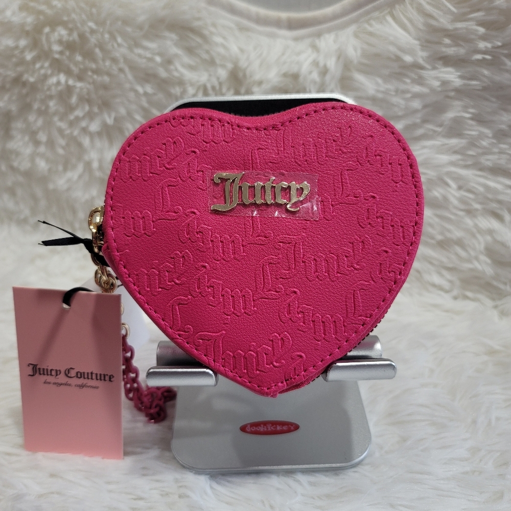 Juicy Couture Pink Flash Embossed Can’t Tame Her Heart Zip Around Wristlet